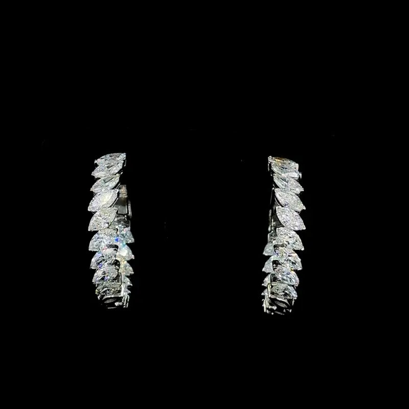 Vinodhini Hoops