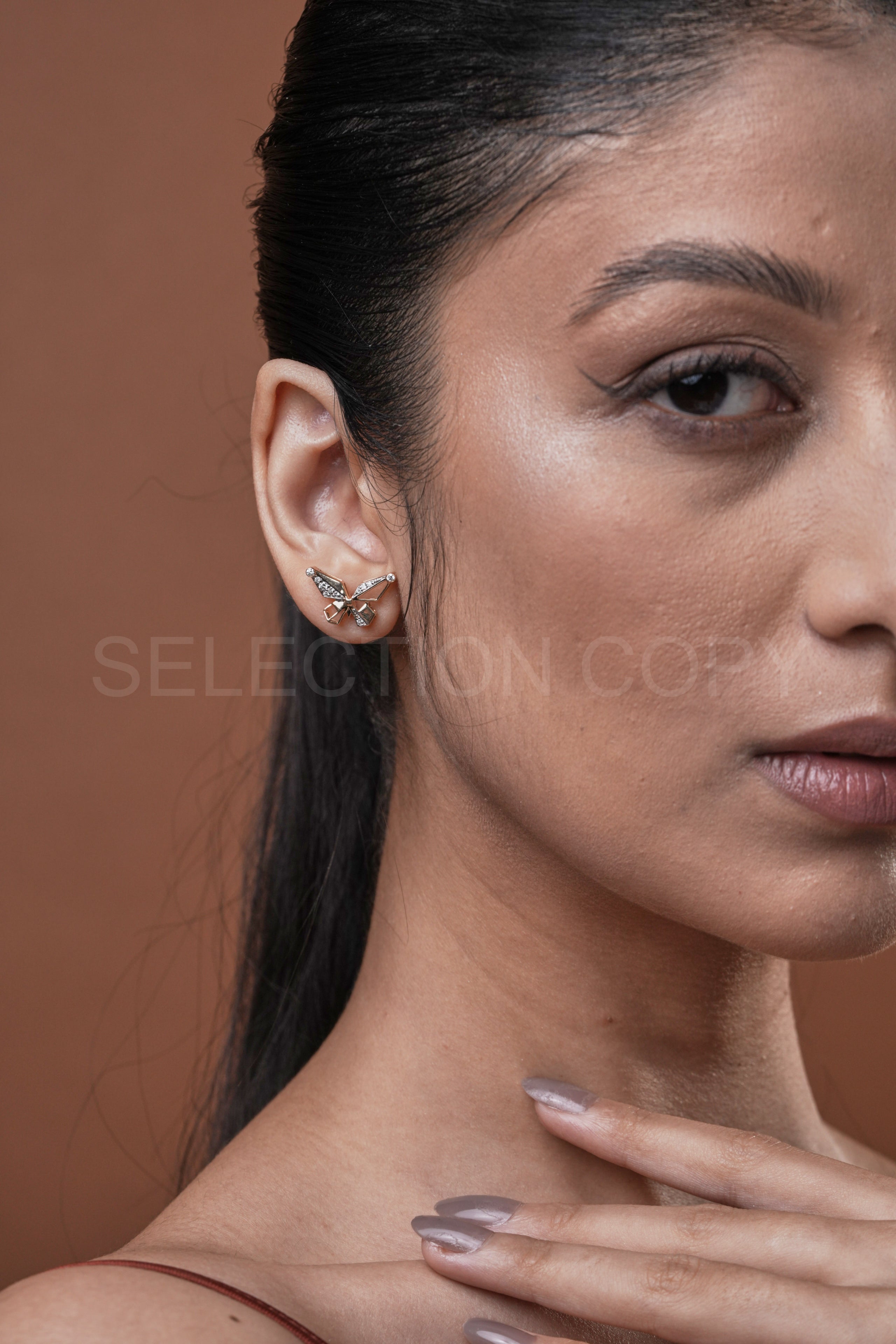 Ovee Studs