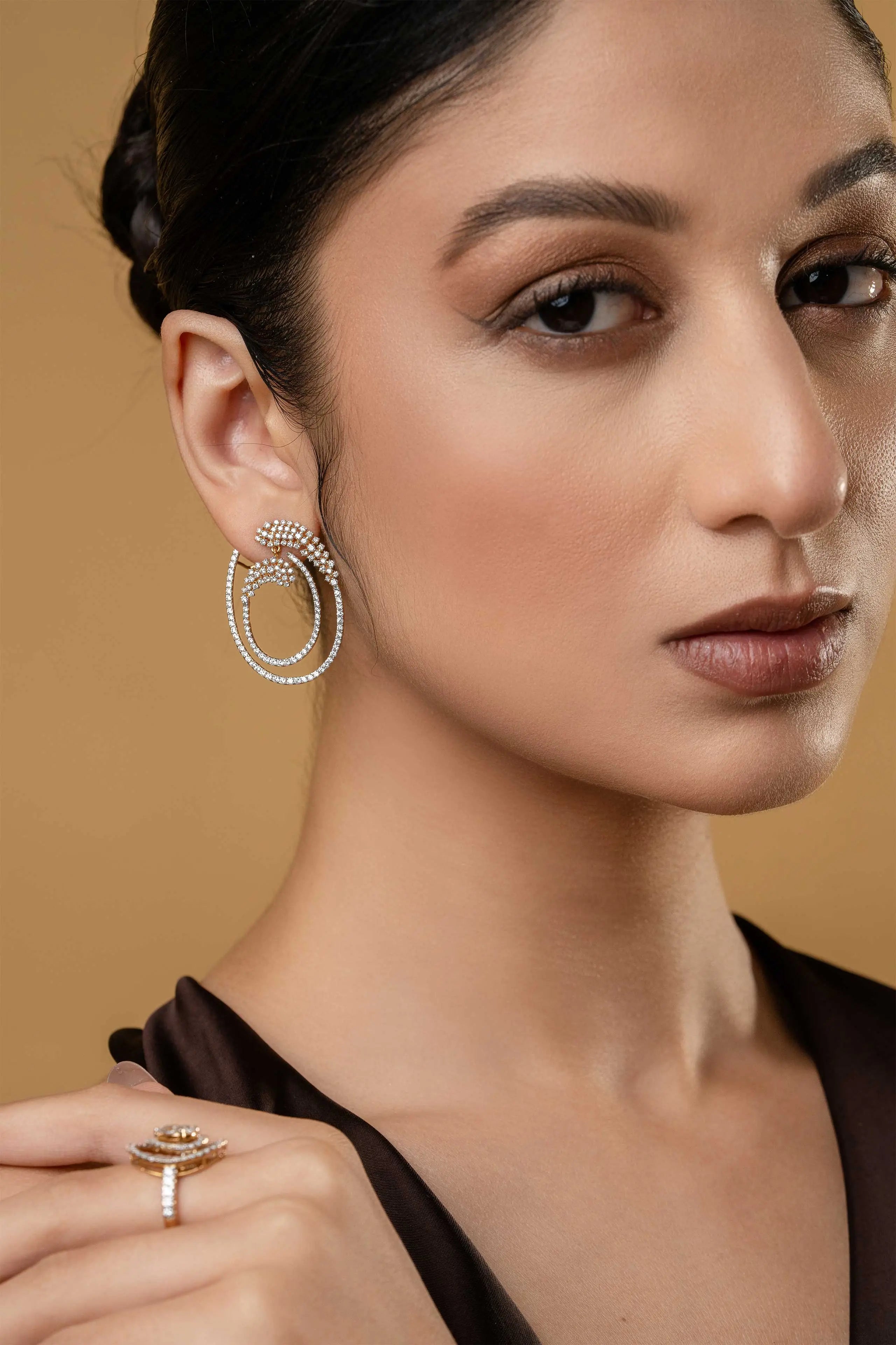 Anshula Earrings