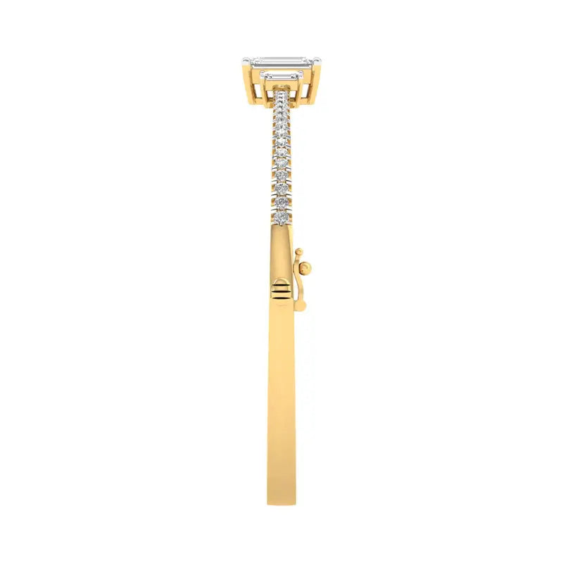 Triveni 2.4 carat emerald cut kada
