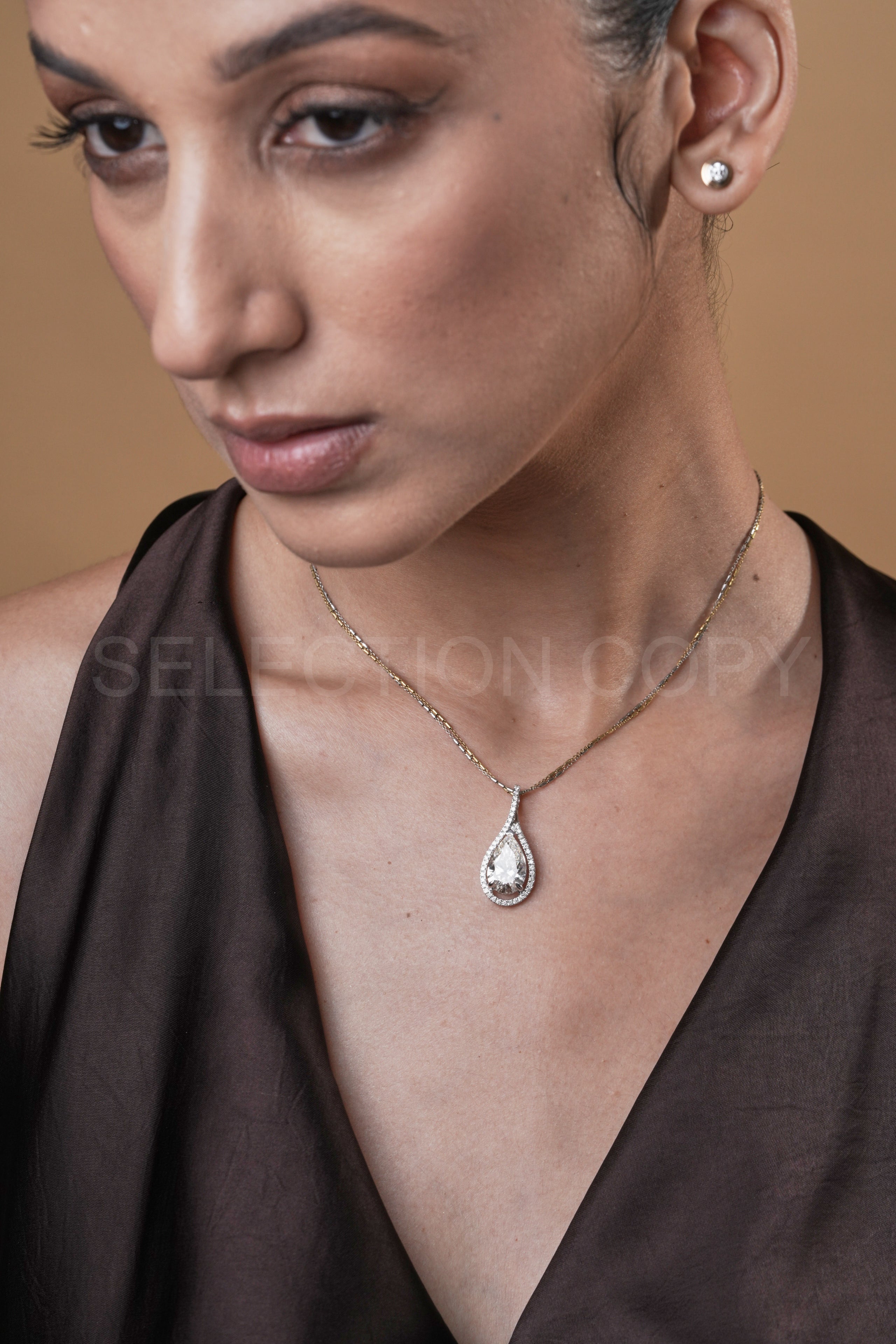 Lavina 4 Carat Solitaire Pendant