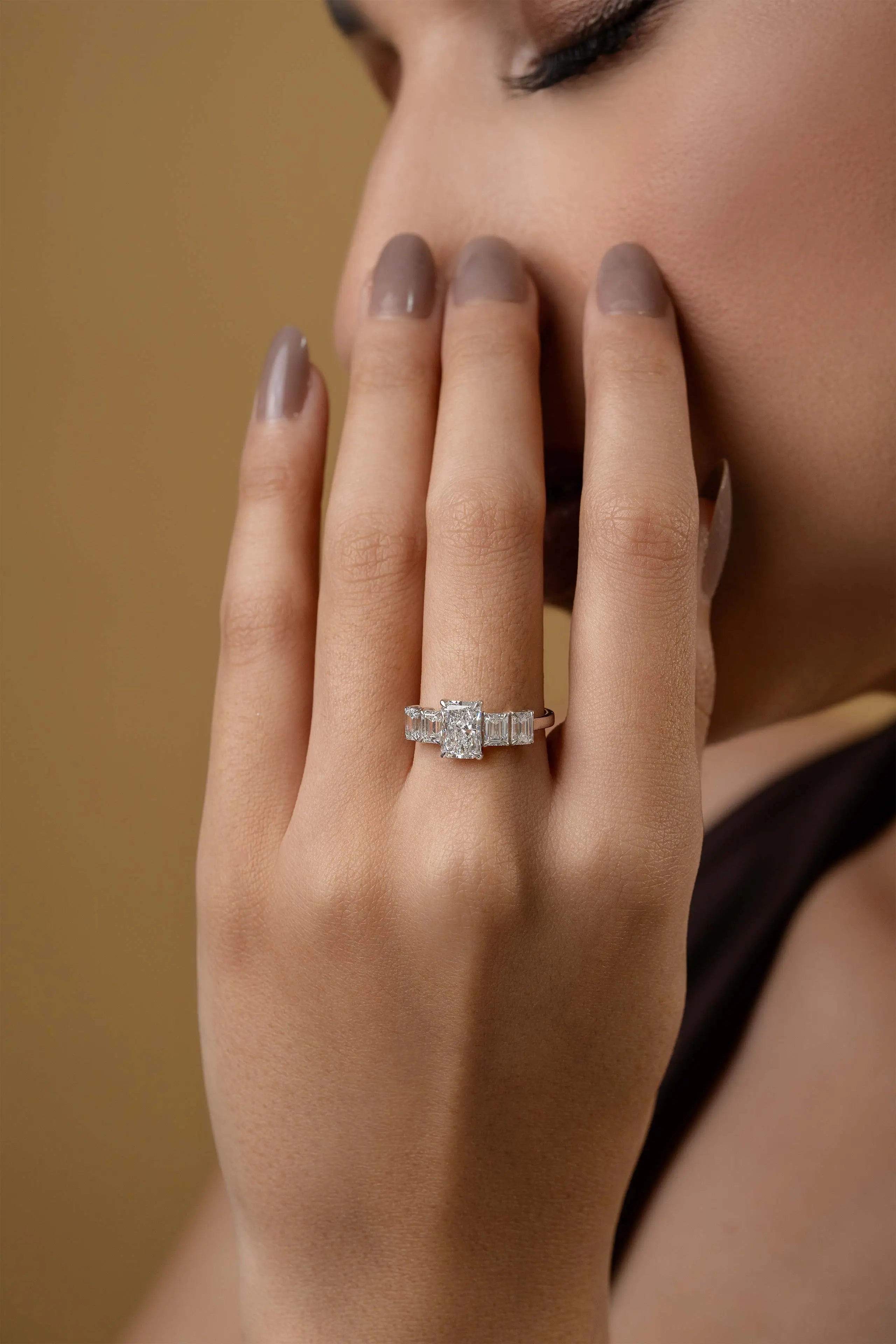 Dhulika 1.2 Carat Solitaire