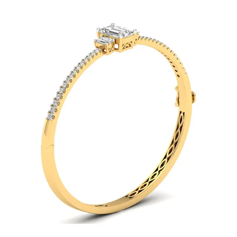 Triveni 2.4 carat emerald cut kada