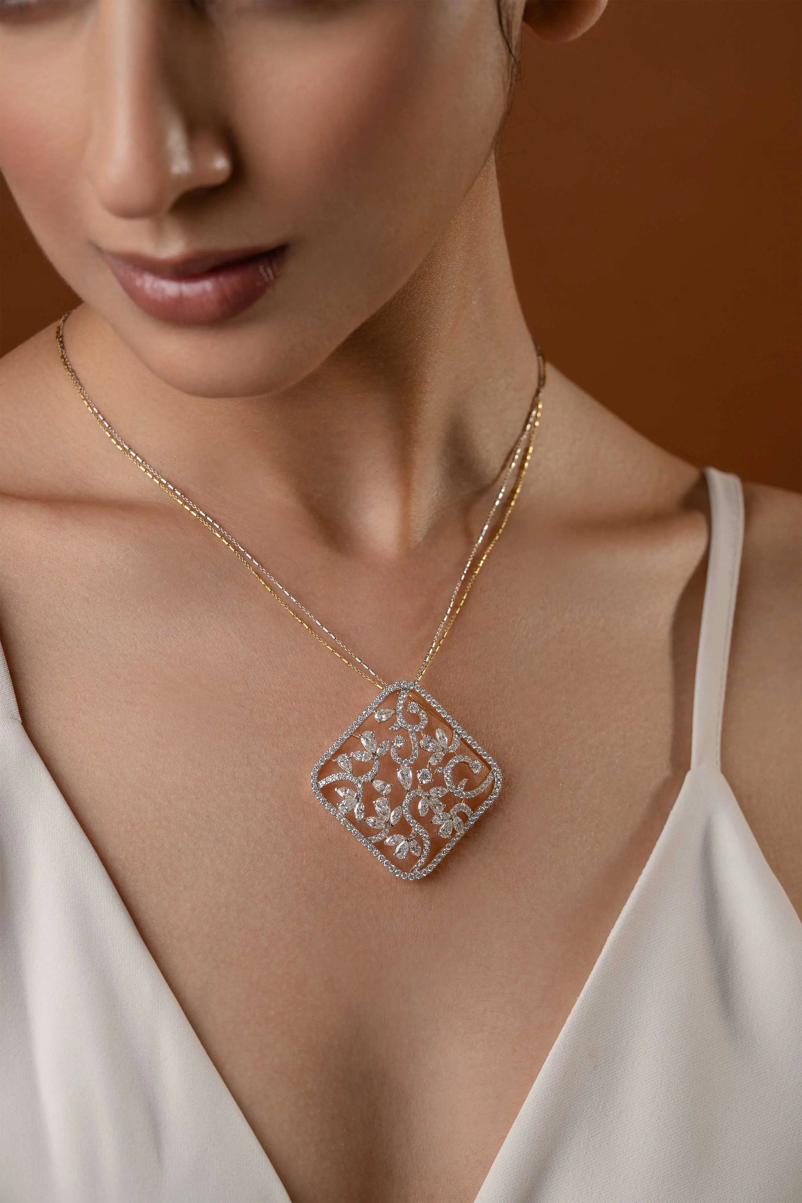Aparna Pendant